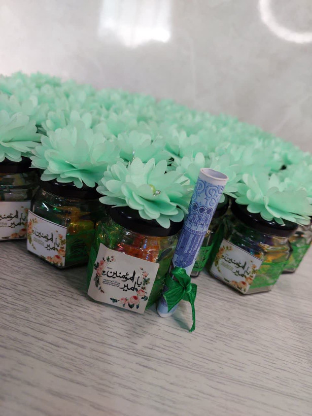 گیفت جارشیشه ای ۶ضلعی